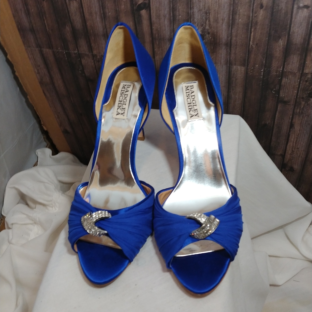 Badgley Mischka Women's Blue Peep-Toe Heels